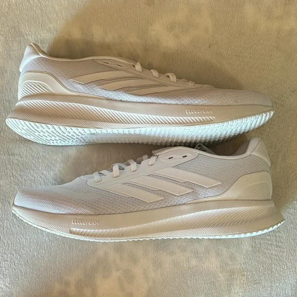 adidas RUNFALCON 5 Size 11 US Men’s SKU IH7757 - Picture 2 of 8